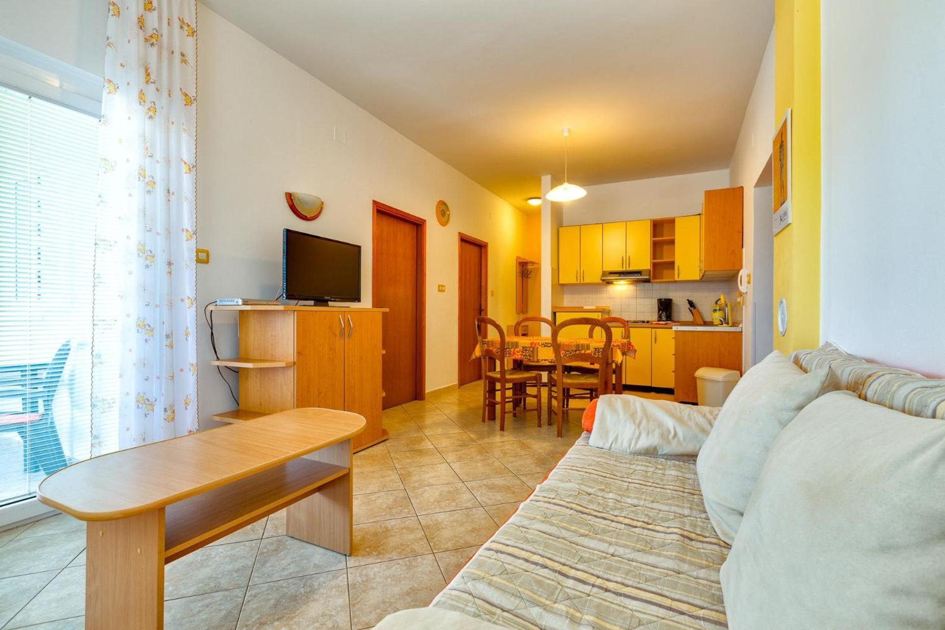 Apartments With A Parking Space Малий Лошинь Номер фото